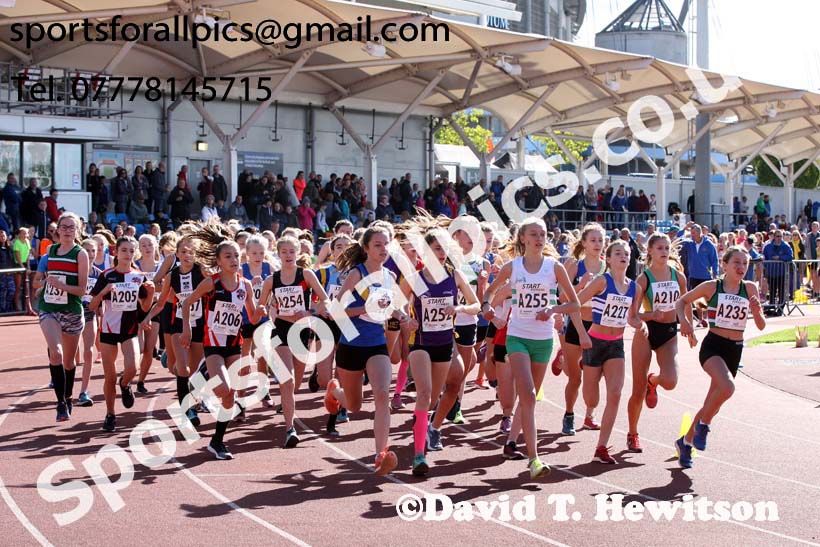 Girls under-15s  Northern 3 Stage Road Relay, SportsCity, Manchester. Photo: David T. Hewitson/Sports for All Pics